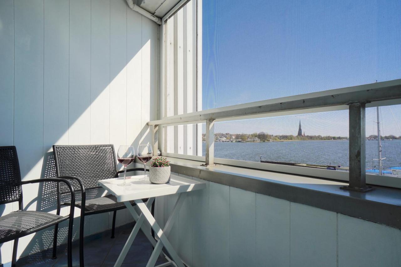 Ferienwohnung Schleiloge mit Panoramablick auf die Schlei Schleswig Exterior foto