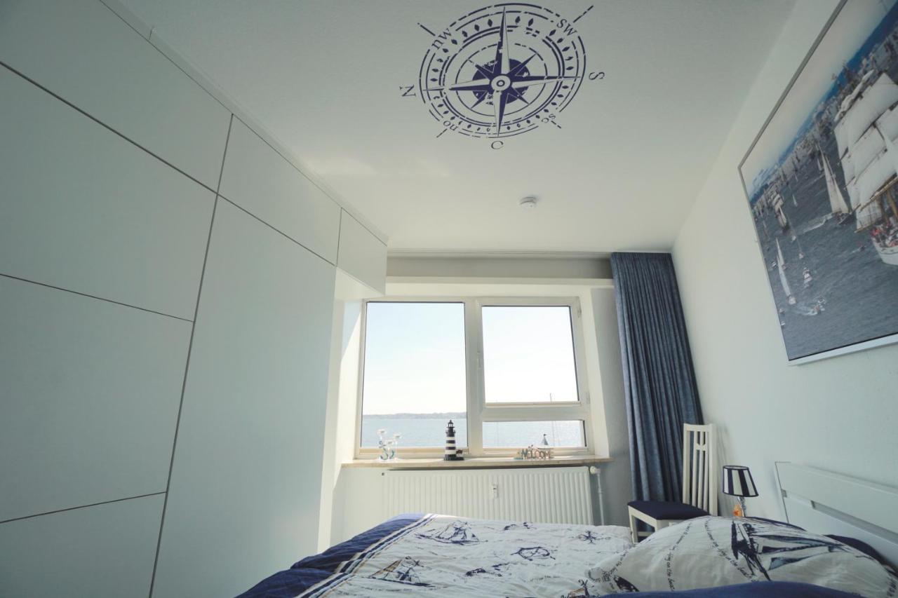 Ferienwohnung Schleiloge mit Panoramablick auf die Schlei Schleswig Exterior foto