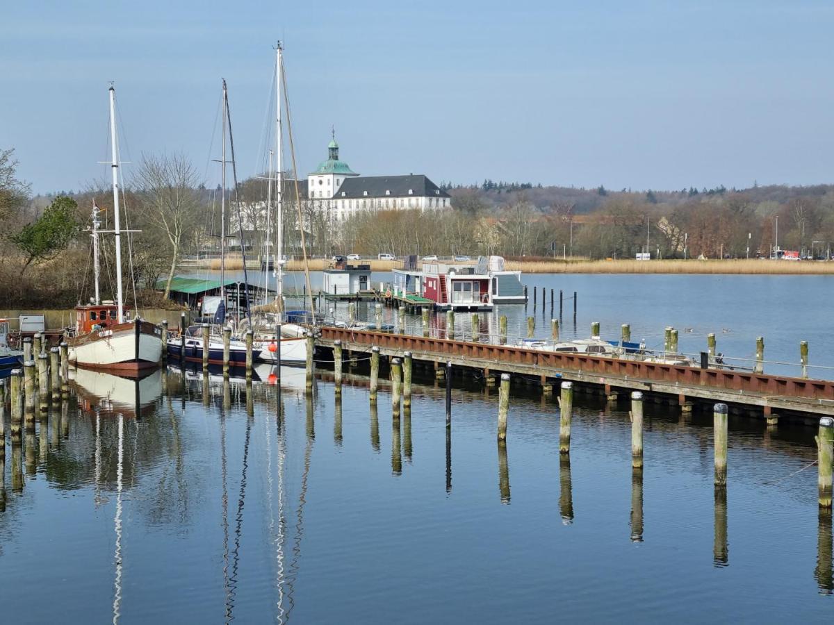 Ferienwohnung Schleiloge mit Panoramablick auf die Schlei Schleswig Exterior foto